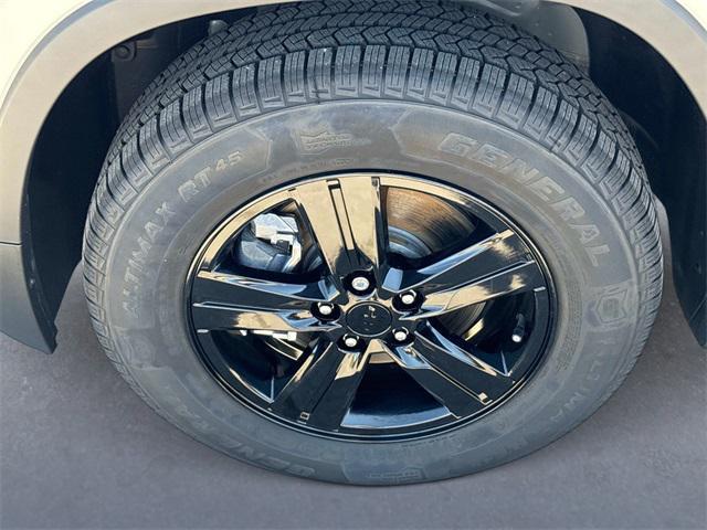 used 2022 Chevrolet Trax car, priced at $17,962