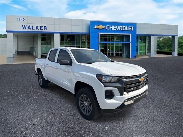new 2025 Chevrolet Colorado car, priced at $40,153