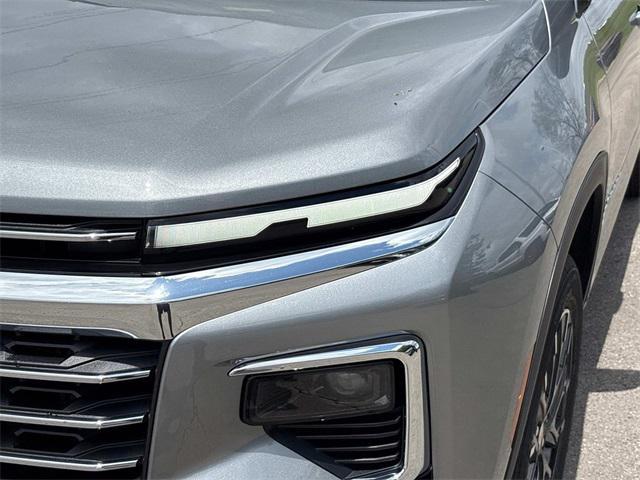 new 2025 Chevrolet Traverse car, priced at $46,000