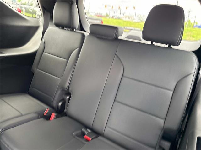 new 2025 Chevrolet Traverse car, priced at $46,000