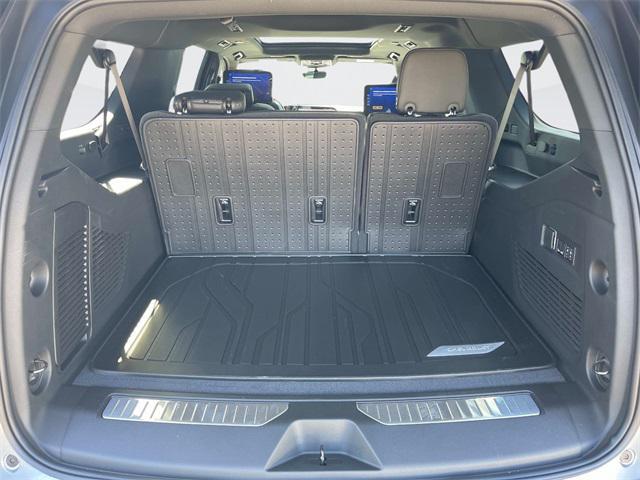 new 2026 Chevrolet Suburban car, priced at $85,000