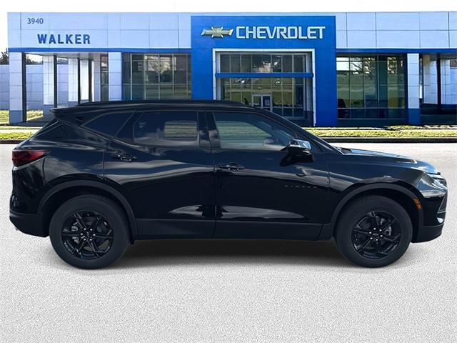 new 2025 Chevrolet Blazer car, priced at $39,000