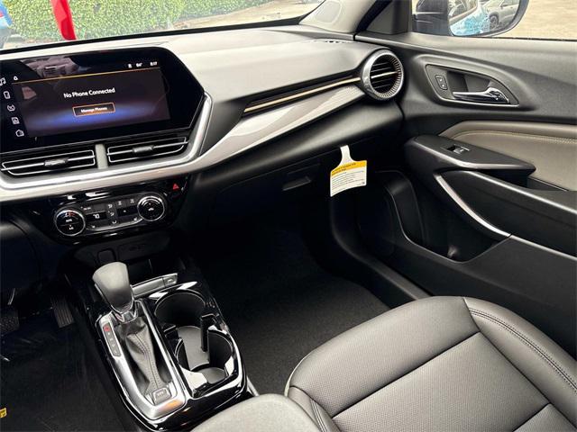 new 2025 Chevrolet Trax car, priced at $24,500