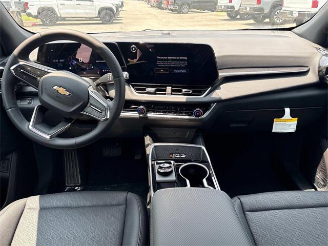 new 2026 Chevrolet Equinox car, priced at $32,000