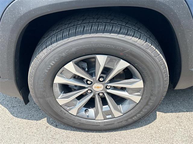 new 2026 Chevrolet Equinox car, priced at $32,000