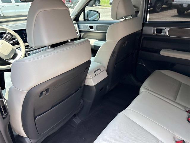 used 2024 Hyundai Santa Fe car, priced at $35,974