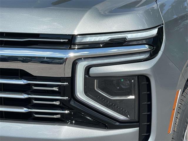 new 2025 Chevrolet Suburban car, priced at $80,000