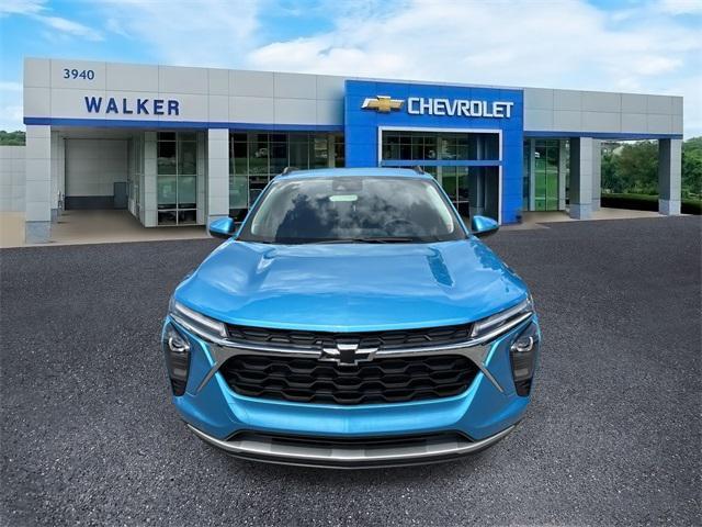 new 2025 Chevrolet Trax car, priced at $25,500