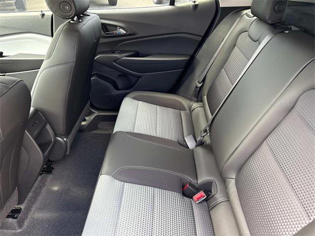 new 2025 Chevrolet Trax car, priced at $25,500