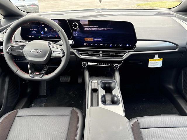 new 2025 Chevrolet Equinox EV car, priced at $40,000