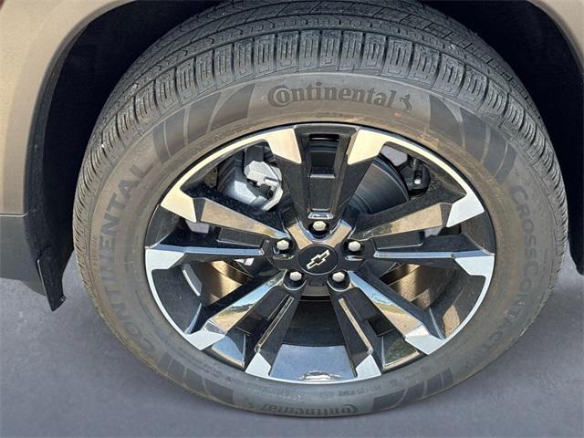 new 2026 Chevrolet Equinox car, priced at $34,000