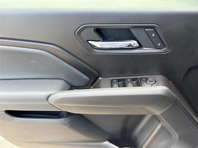 new 2025 Chevrolet Colorado car, priced at $37,000