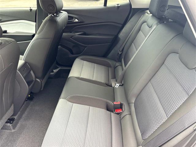 new 2025 Chevrolet Trax car, priced at $24,000