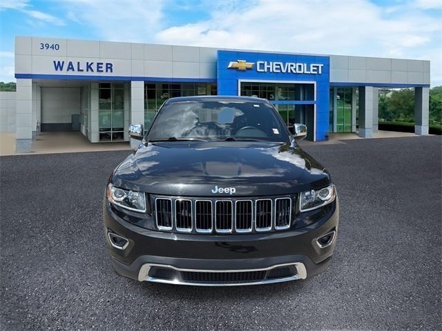 used 2015 Jeep Grand Cherokee car, priced at $15,823