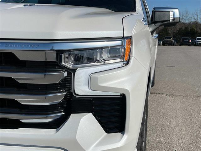 new 2025 Chevrolet Silverado 1500 car, priced at $72,500