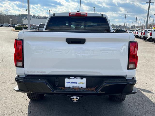 new 2024 Chevrolet Colorado car, priced at $30,500