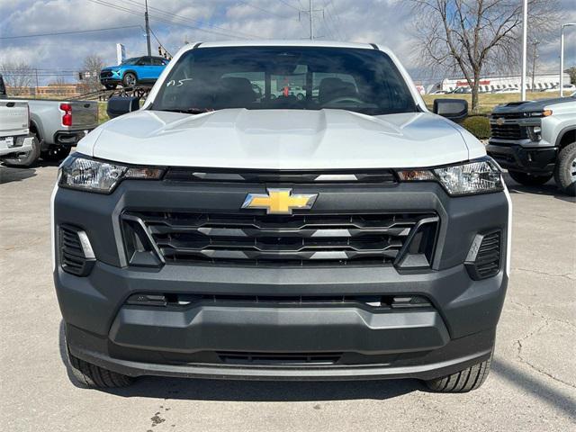 new 2024 Chevrolet Colorado car, priced at $30,500