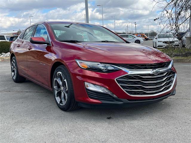 new 2025 Chevrolet Malibu car, priced at $25,000