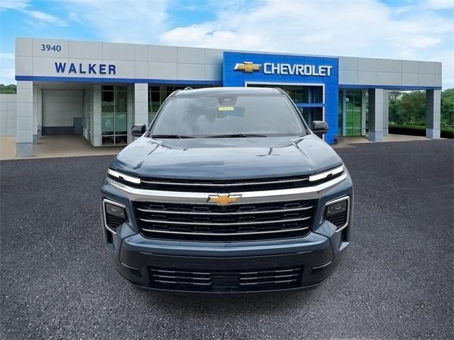 new 2025 Chevrolet Traverse car, priced at $55,645