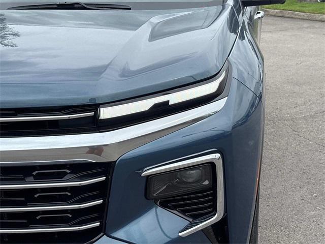 new 2025 Chevrolet Traverse car, priced at $55,645