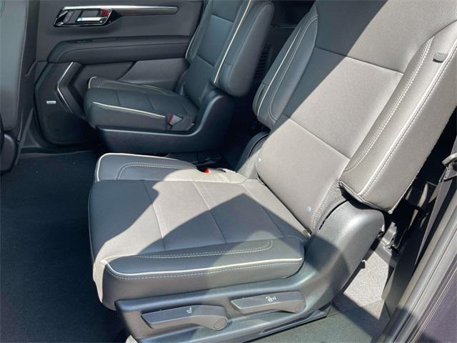 new 2025 Chevrolet Suburban car, priced at $74,000