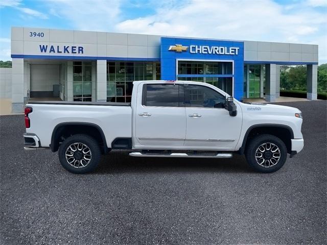 new 2025 Chevrolet Silverado 3500 car, priced at $75,000