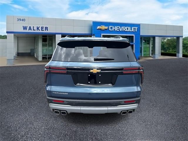 new 2025 Chevrolet Traverse car, priced at $47,000