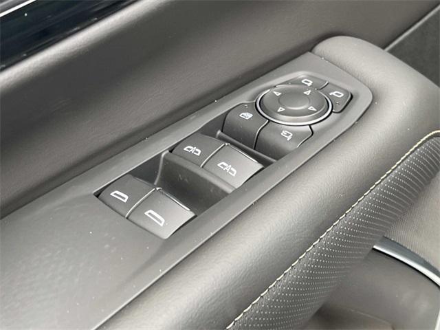 new 2025 Chevrolet Suburban car, priced at $83,885