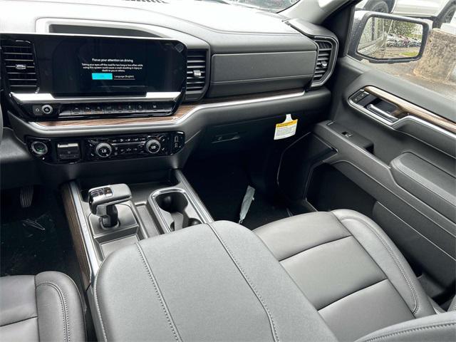 new 2025 Chevrolet Silverado 1500 car, priced at $56,000
