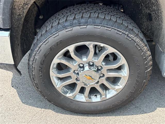new 2025 Chevrolet Silverado 2500 car, priced at $74,000