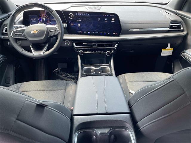 new 2025 Chevrolet Traverse car, priced at $41,000