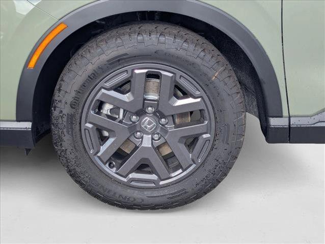 new 2026 Honda CR-V Hybrid car, priced at $37,561