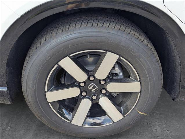 new 2025 Honda Prologue car, priced at $53,605