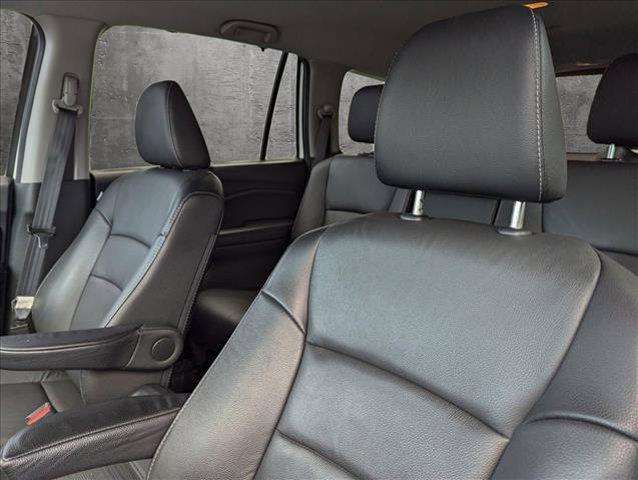 used 2022 Honda Pilot car, priced at $29,607