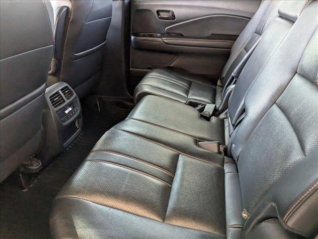 used 2022 Honda Pilot car, priced at $33,690