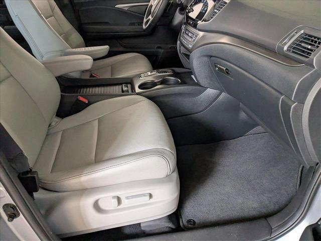 used 2022 Honda Passport car, priced at $29,895