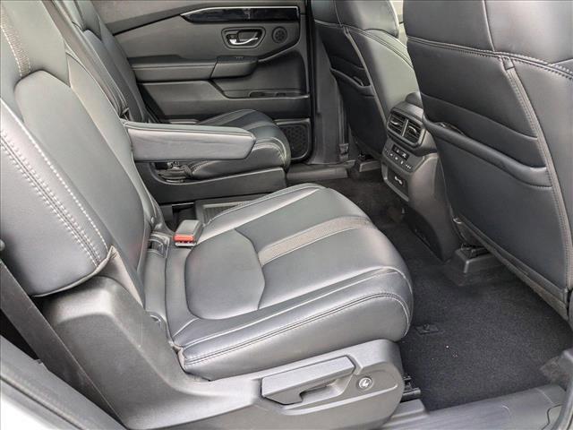 used 2023 Honda Pilot car, priced at $36,426