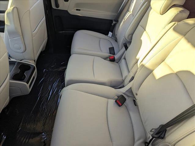 new 2026 Honda Odyssey car, priced at $43,237