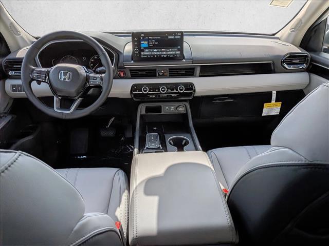 new 2025 Honda Pilot car, priced at $49,505