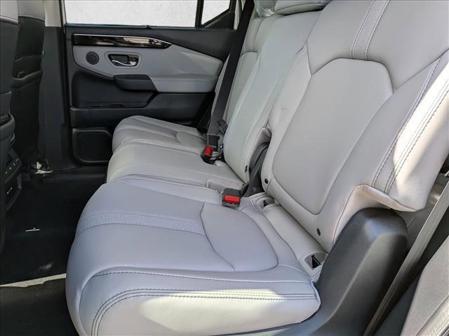 new 2025 Honda Pilot car, priced at $49,505