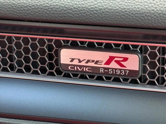 new 2025 Honda Civic Type R car