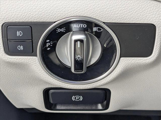 used 2018 Mercedes-Benz GLA 250 car, priced at $18,998