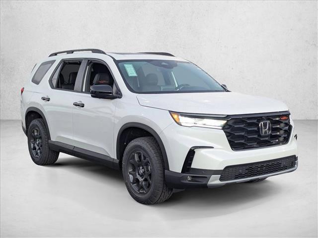 new 2025 Honda Pilot car, priced at $48,375
