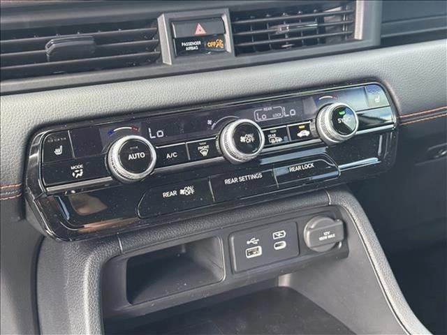 new 2025 Honda Pilot car, priced at $48,375