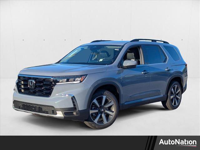 new 2025 Honda Pilot car, priced at $53,426