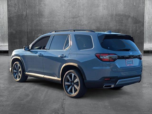 new 2025 Honda Pilot car, priced at $54,985