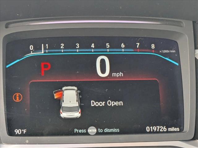 used 2022 Honda Pilot car, priced at $27,995