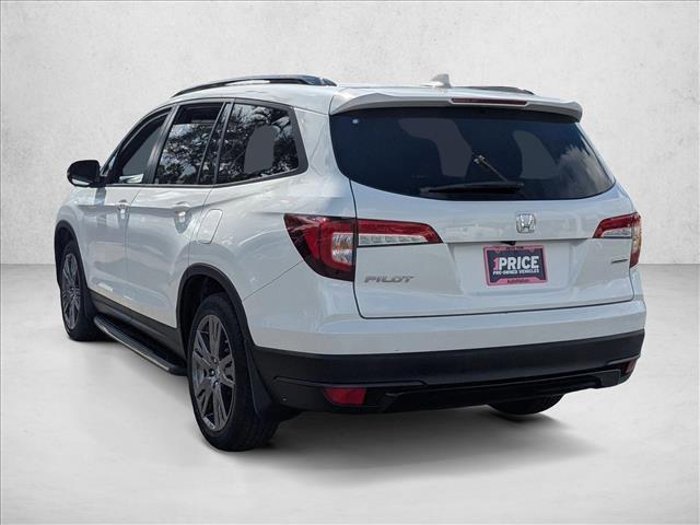 used 2022 Honda Pilot car, priced at $27,995