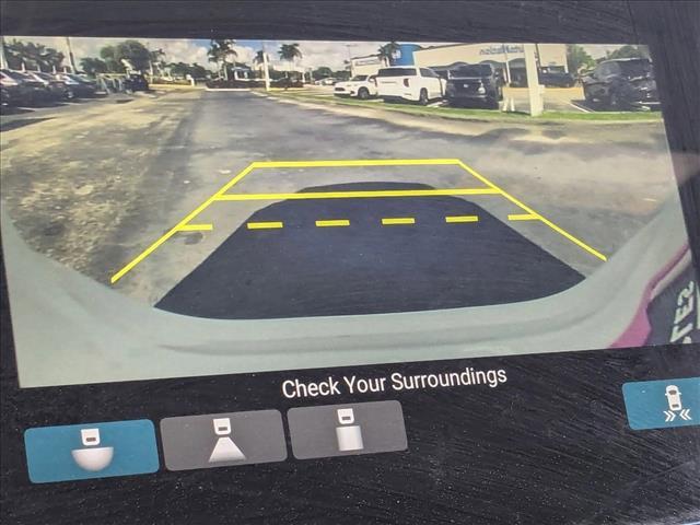 used 2022 Honda Pilot car, priced at $27,995