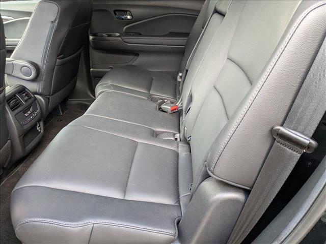 used 2022 Honda Pilot car, priced at $30,998